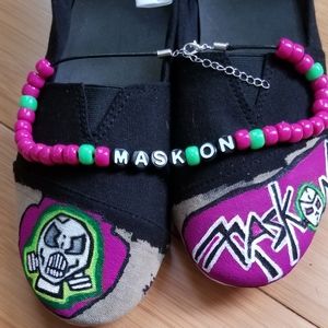 Custom painted slip ons set and choker